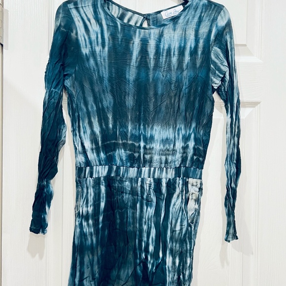 Fighting Eel Ava Sky blue tie dye long sleeve romper sz S. - Picture 1 of 4